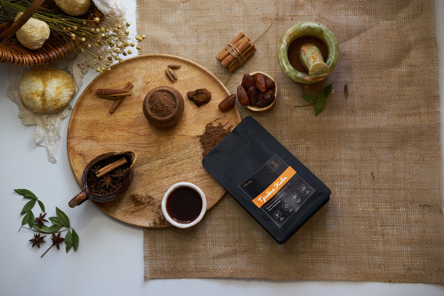 Грибна кава на фініковій основі, без кофеїну