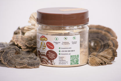 Траметес різнобарвний міцелій, мелений