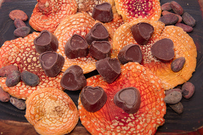 Шоколадні грибні цукерки LOVE (сердечки)